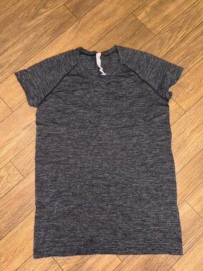 Lululemon Athletica Swiftly Tech Black & White Striped Short-Sleeve Shirt